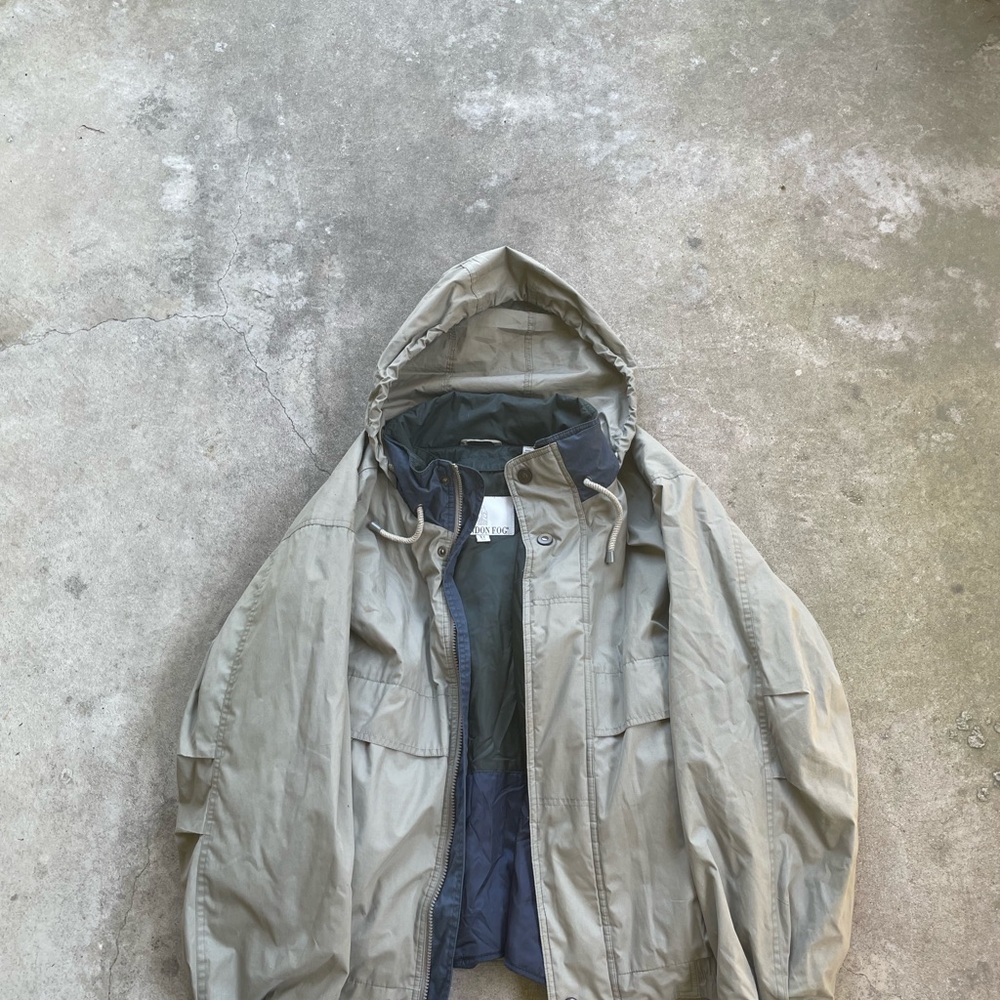 Men's Hooded Jacket in Gray